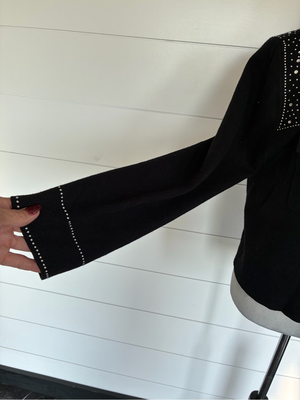 Christian Siriano Black Stud-Embellished Button Sweater Sz M NWT/0407 - Picture 3 of 13
